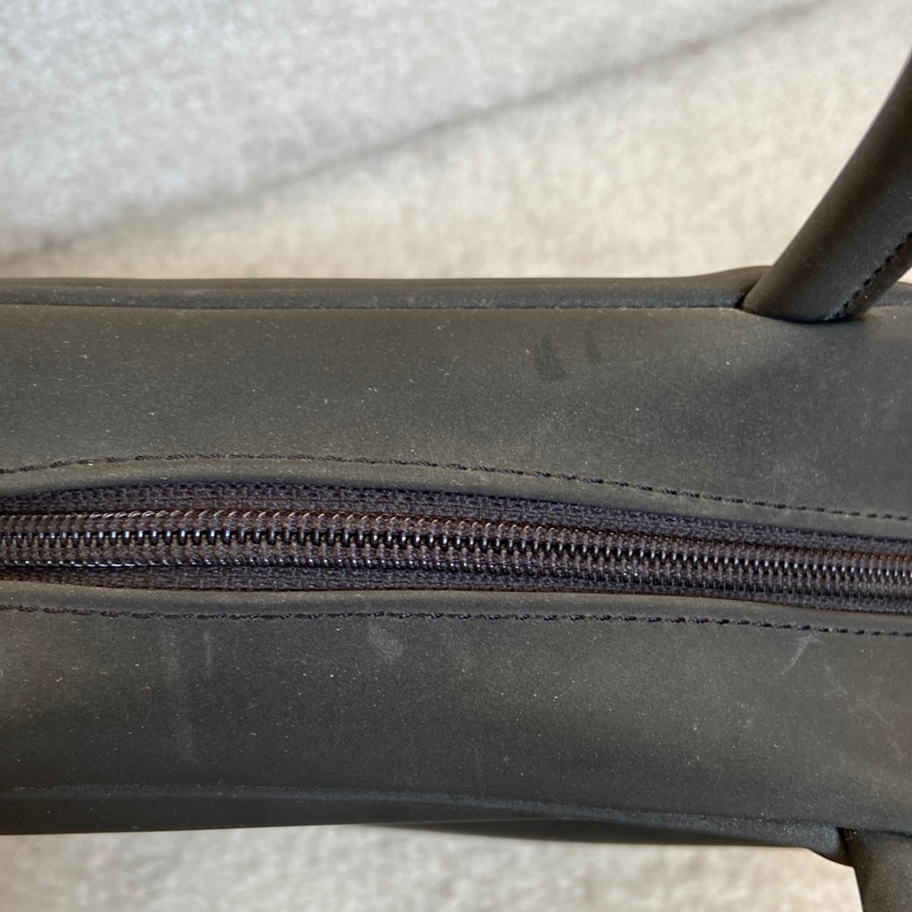 dkny bag - Picture 10 of 11